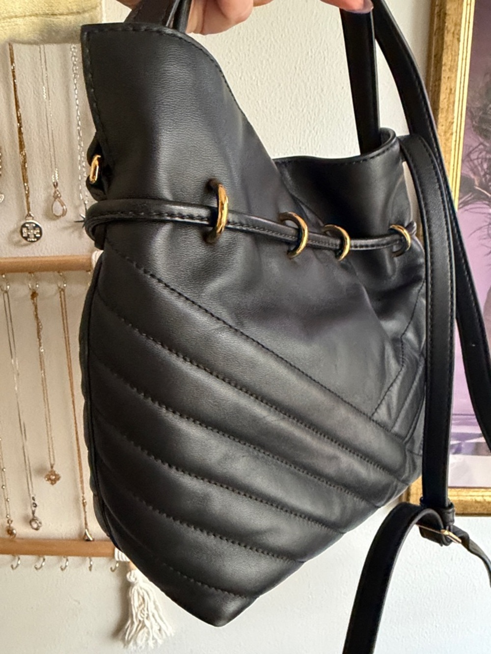 Tory Burch Kira Quilted Chevron Drawstring bucket Bag - Picture 7 of 8
